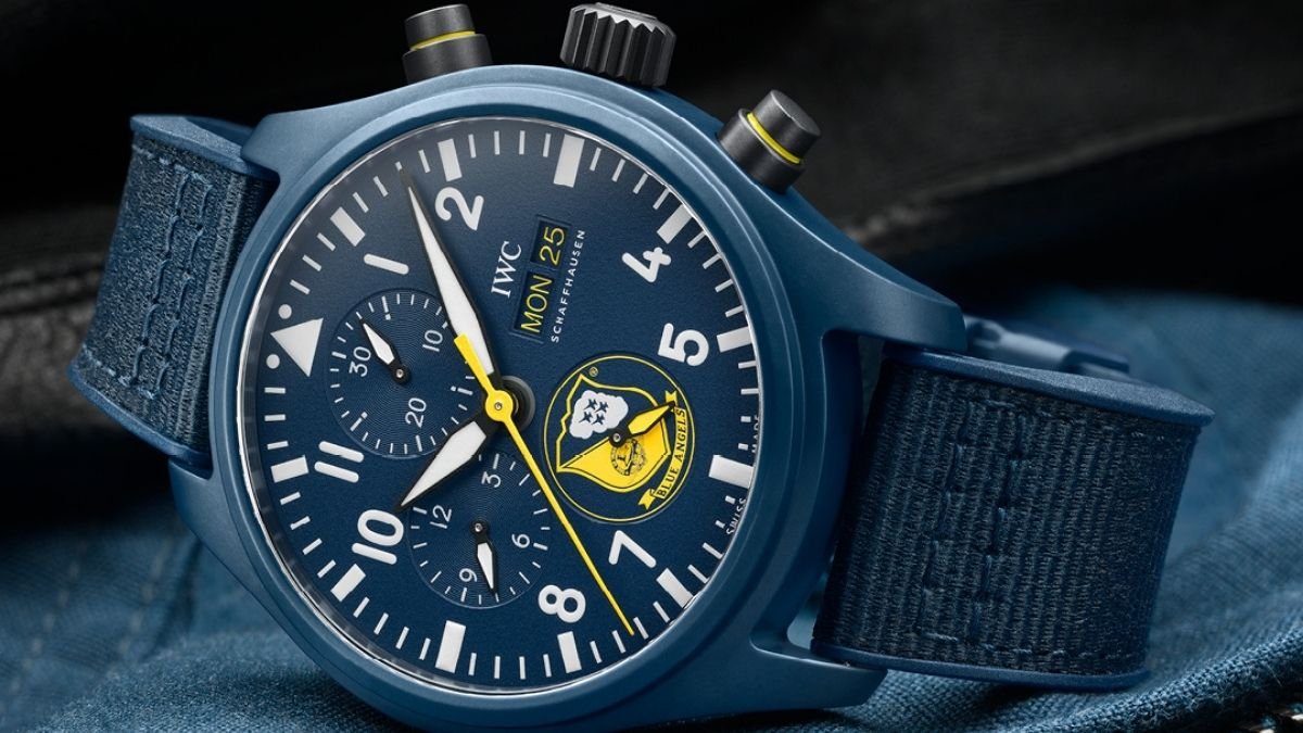 IWC s New Aviator Watches Dedicated To US Military Pilots Sign