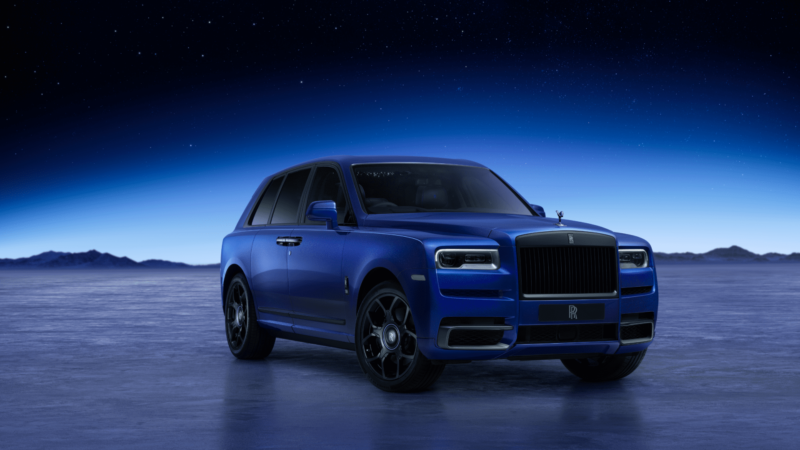 Rolls-Royce Black Badge Cullinan Blue Shadow Private Collection