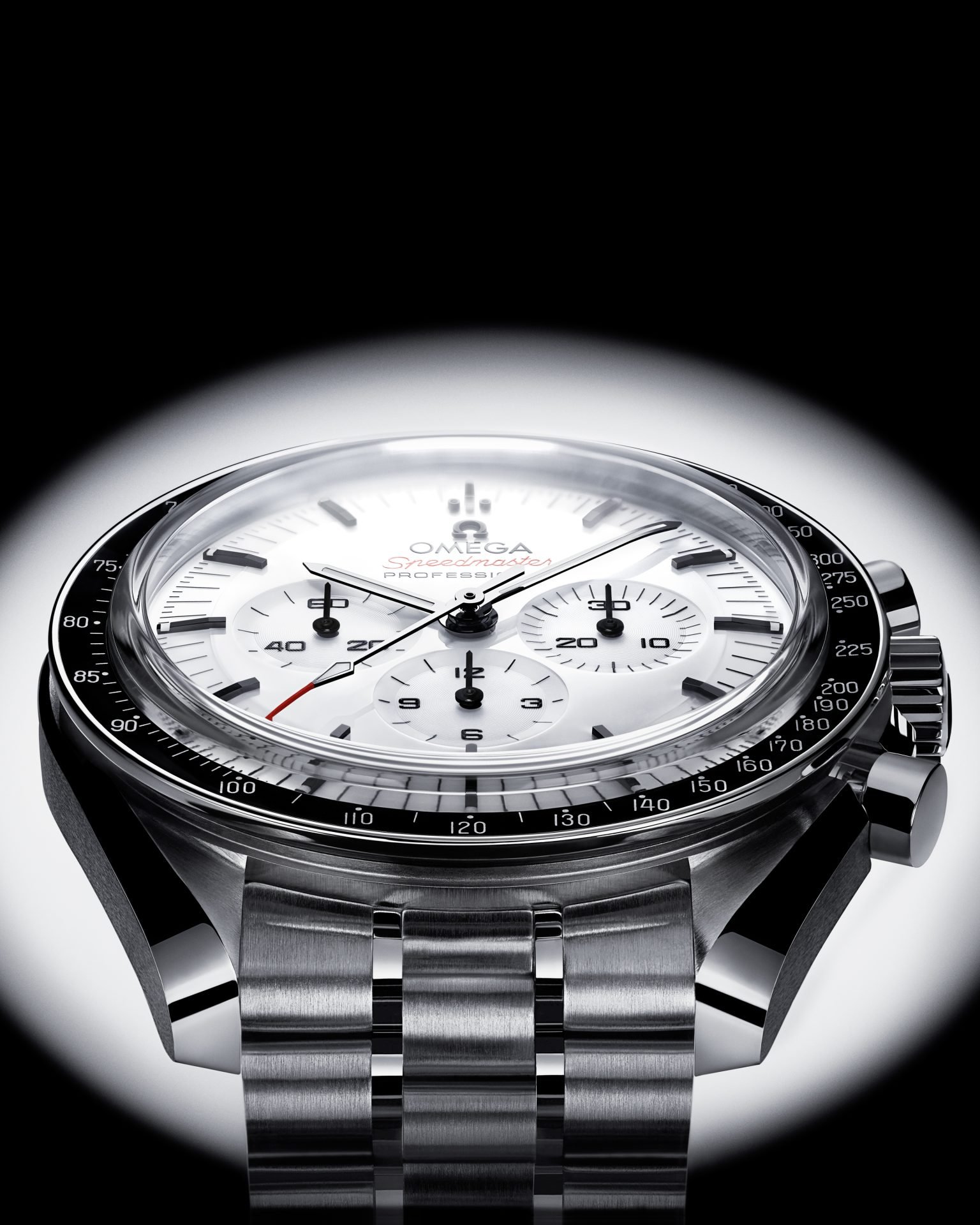 Omega Speedmaster Moonwatch white dial