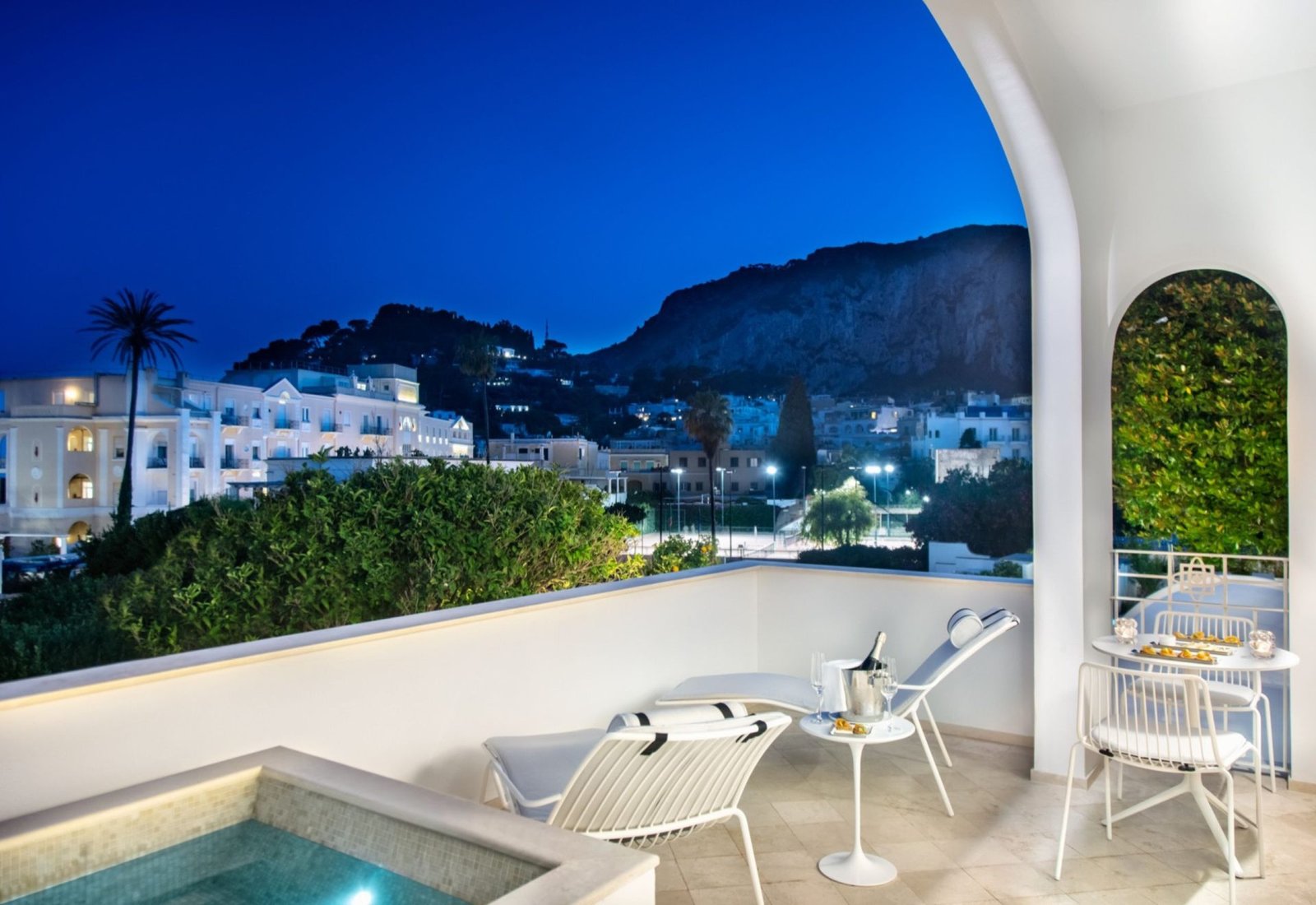 Pazziella Garden & Suites Capri