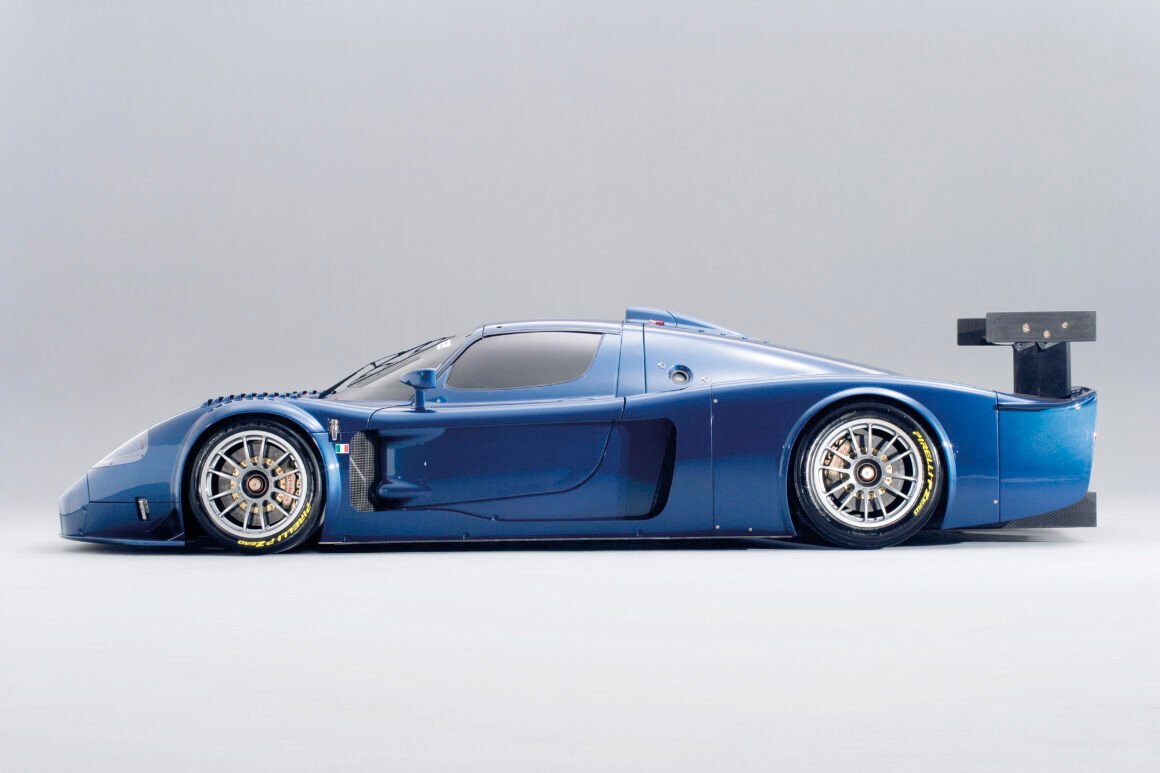 Maserati-MC12-Versione-Corse